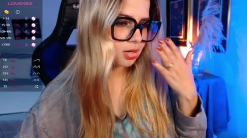 Avrill Morgan online show from 19, 12, 2024