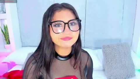 Snapshot of avymilton chatting on 3, 10, 2025 Avy online show from 3, 10, 2025