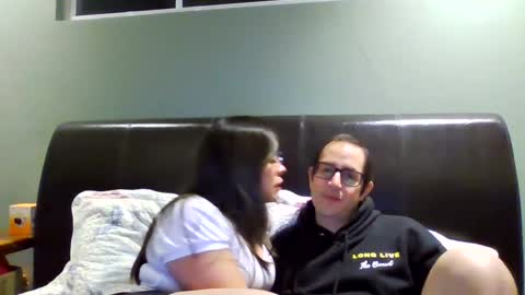 Snapshot of awesome_couple_hell chatting on 19, 9, 2025 hell yeah online show from 19, 9, 2025