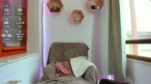 Jolie online show from 4, 4, 2026