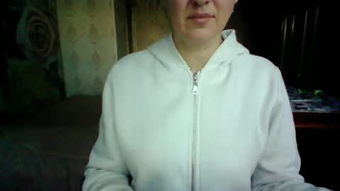 awesomeladyy online show from 4, 1, 2025