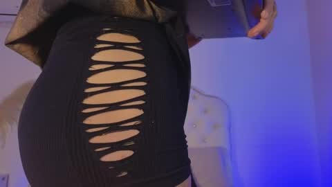 Snapshot of axarasss chatting on 27, 4, 2026 axarasss online show from 27, 4, 2026
