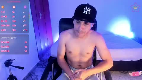 Snapshot of axel__fierro chatting on 13, 4, 2026 axel__fierro online show from 13, 4, 2026