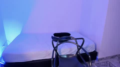 Snapshot of axel__fierro chatting on 21, 4, 2026 axel__fierro online show from 21, 4, 2026