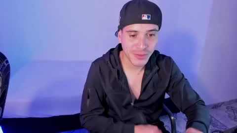 Snapshot of axel__fierro chatting on 26, 4, 2026 axel__fierro online show from 26, 4, 2026