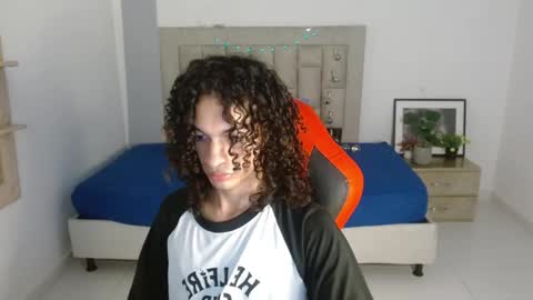 Axel online show from 18, 12, 2025