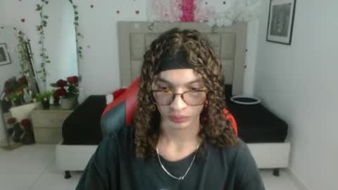 Axel online show from 8, 6, 2026