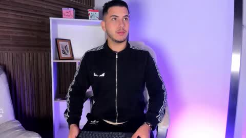 axel_grey_ online show from 28, 11, 2025