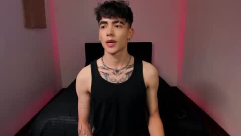 Snapshot of axel_inkshade chatting on 5, 7, 2026 Axel online show from 5, 7, 2026