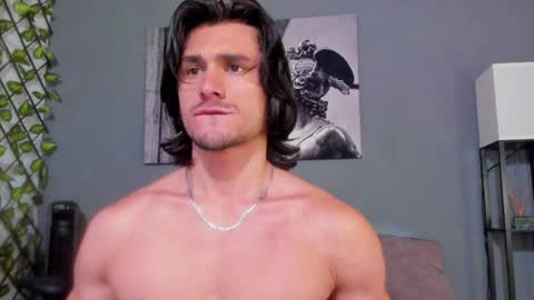 Axel online show from 13, 1, 2025