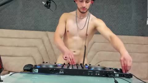 Snapshot of axel_porn_ chatting on 27, 5, 2026 Axel online show from 27, 5, 2026