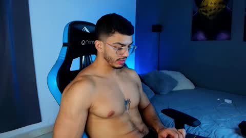 axel stein NEW ACCOUNT online show from 3, 2, 2025