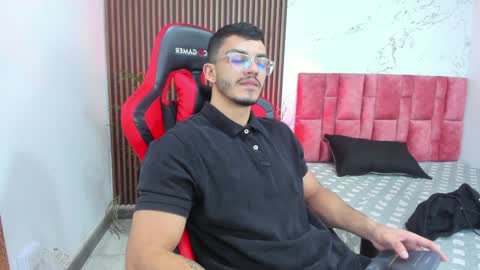 Snapshot of axel_stein2 chatting on 7, 1, 2025 Axel online show from 7, 1, 2025