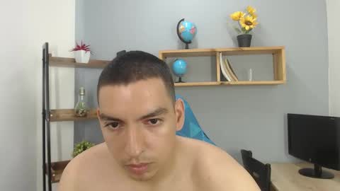 axel_stones_ online show from 22, 10, 2025