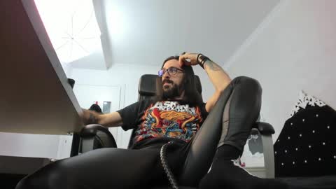 Snapshot of axelcolton chatting on 3, 1, 2025 AxelColton online show from 3, 1, 2025
