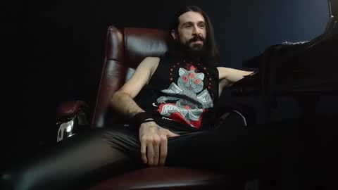 Snapshot of axelcolton chatting on 10, 1, 2025 AxelColton online show from 10, 1, 2025