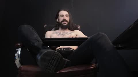 Snapshot of axelcolton chatting on 12, 2, 2025 AxelColton online show from 12, 2, 2025