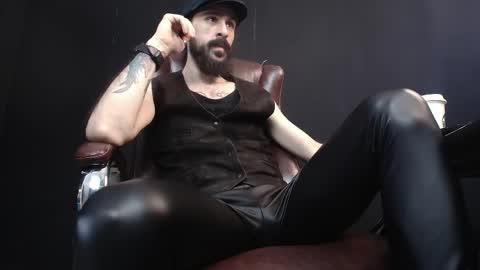 Snapshot of axelcolton chatting on 14, 2, 2025 AxelColton online show from 14, 2, 2025