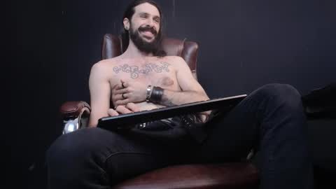 Snapshot of axelcolton chatting on 15, 2, 2025 AxelColton online show from 15, 2, 2025