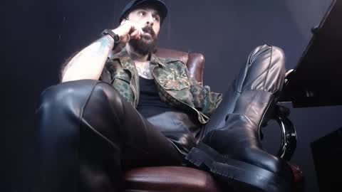 Snapshot of axelcolton chatting on 22, 2, 2025 AxelColton online show from 22, 2, 2025