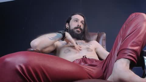 Snapshot of axelcolton chatting on 7, 3, 2025 AxelColton online show from 7, 3, 2025