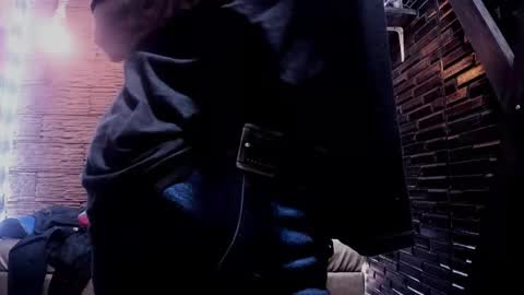 Axell Cross2 online show from 29, 1, 2025