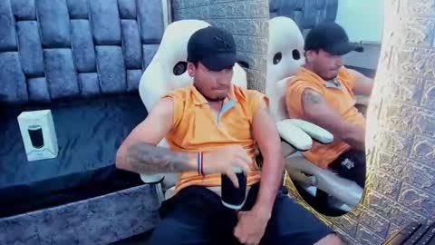 Axell Cross2 online show from 6, 2, 2025