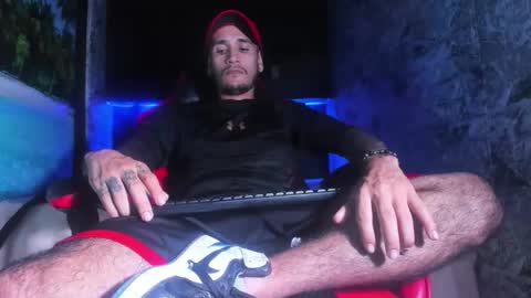 Axell Cross2 online show from 26, 3, 2026