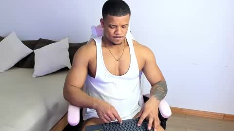 AXEL DA SILVA online show from 28, 9, 2025