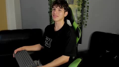 Axel Raven online show from 12, 12, 2024