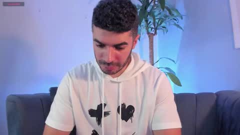 Axel Thompsom online show from 9, 1, 2026