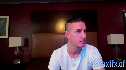 Axl online show from 19, 12, 2024