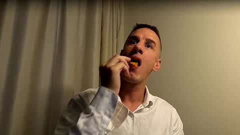 Axl online show from 13, 9, 2025