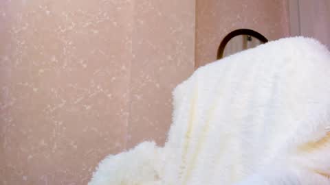 Aya Moon online show from 31, 1, 2025