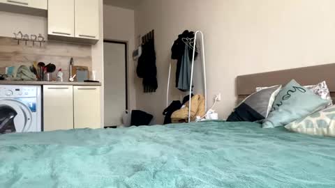 Snapshot of ayaderen chatting on 5, 2, 2025 im Aya welcome to my room online show from 5, 2, 2025