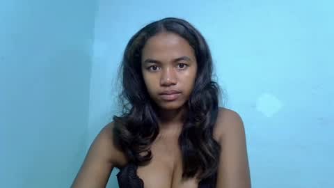 Snapshot of ayahoti chatting on 9, 7, 2026 Dinah online show from 9, 7, 2026
