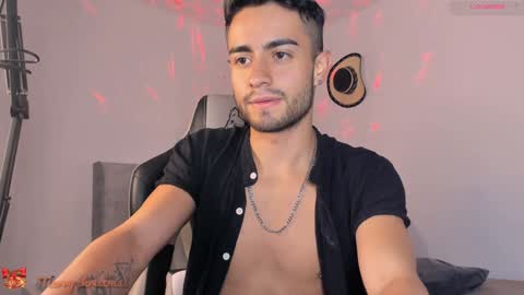 Snapshot of aydan_stiven9 chatting on 18, 12, 2024 AYDAN STIVEN OF AYDANSTIVEN online show from 18, 12, 2024