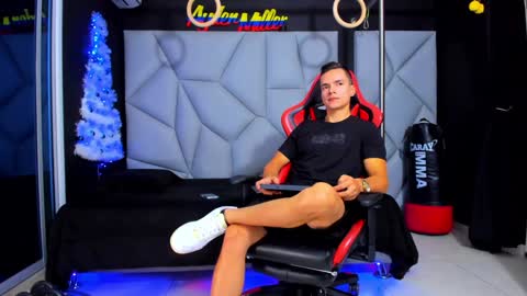 Snapshot of aydenmillerdom chatting on 26, 12, 2024 Ayden Miller online show from 26, 12, 2024