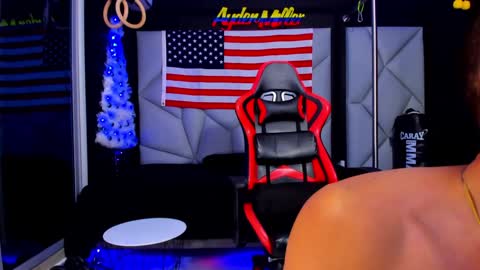 Snapshot of aydenmillerdom chatting on 4, 1, 2025 Ayden Miller online show from 4, 1, 2025