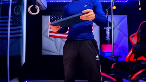 Snapshot of aydenmillerdom chatting on 20, 1, 2025 Ayden Miller online show from 20, 1, 2025