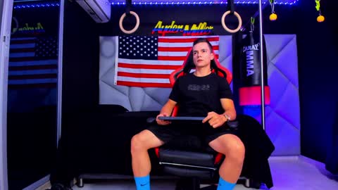 Snapshot of aydenmillerdom chatting on 26, 1, 2025 Ayden Miller online show from 26, 1, 2025