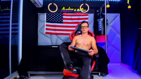 Snapshot of aydenmillerdom chatting on 28, 1, 2025 Ayden Miller online show from 28, 1, 2025