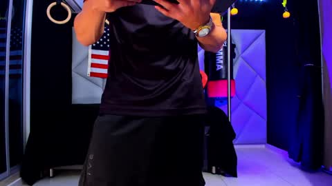 Snapshot of aydenmillerdom chatting on 3, 2, 2025 Ayden Miller online show from 3, 2, 2025