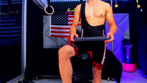 Snapshot of aydenmillerdom chatting on 6, 2, 2025 Ayden Miller online show from 6, 2, 2025