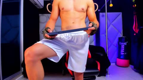 Snapshot of aydenmillerdom chatting on 21, 2, 2025 Ayden Miller online show from 21, 2, 2025