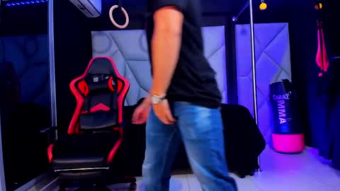 Snapshot of aydenmillerdom chatting on 22, 2, 2025 Ayden Miller online show from 22, 2, 2025