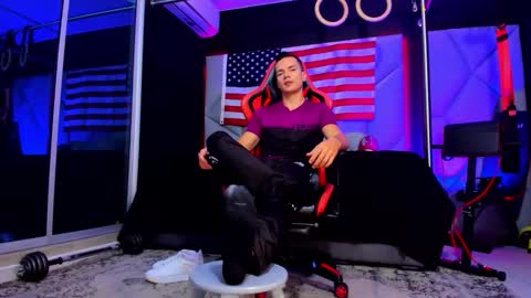 Snapshot of aydenmillerdom chatting on 7, 10, 2025 Ayden Miller online show from 7, 10, 2025