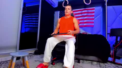 Snapshot of aydenmillerdom chatting on 19, 10, 2025 Ayden Miller online show from 19, 10, 2025