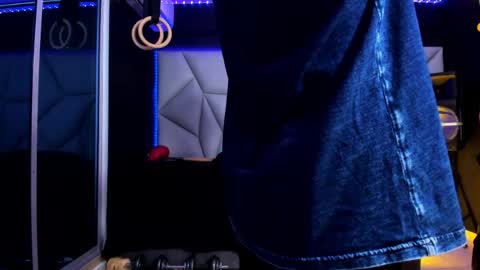 Snapshot of aydenmillerdom chatting on 9, 5, 2026 Ayden Miller online show from 9, 5, 2026