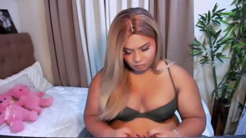 Snapshot of ayesha_amethyst chatting on 18, 2, 2026 AYESHA online show from 18, 2, 2026